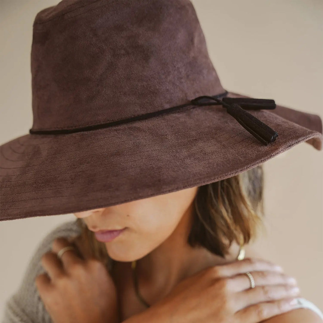 Celeste Fedora