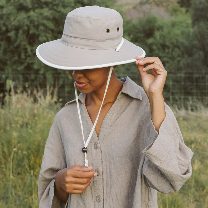 Explorer - SUNHATS EUROPE